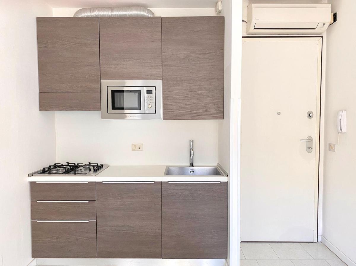 Appartamenti Cristina Carraro Immobiliare - Family Apartments Лидо-ди-Езоло Экстерьер фото